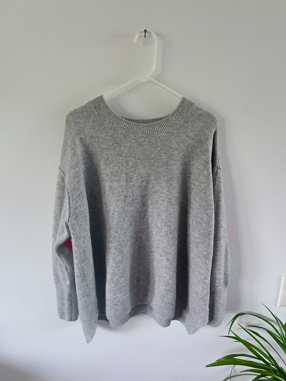 CeCe Gray Knit Sweater Pink Heart Elbow Patches Women's 2X Cozy Crew Neck
